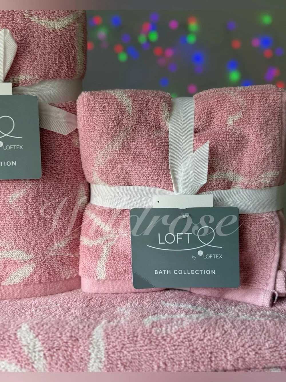 Elegant pink bow luxe Romantic Coquette Style loft q bath hand washcloth towels